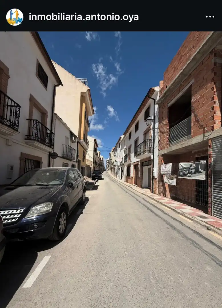 Casa con terraza en venta en Mancha Real, imagen 2