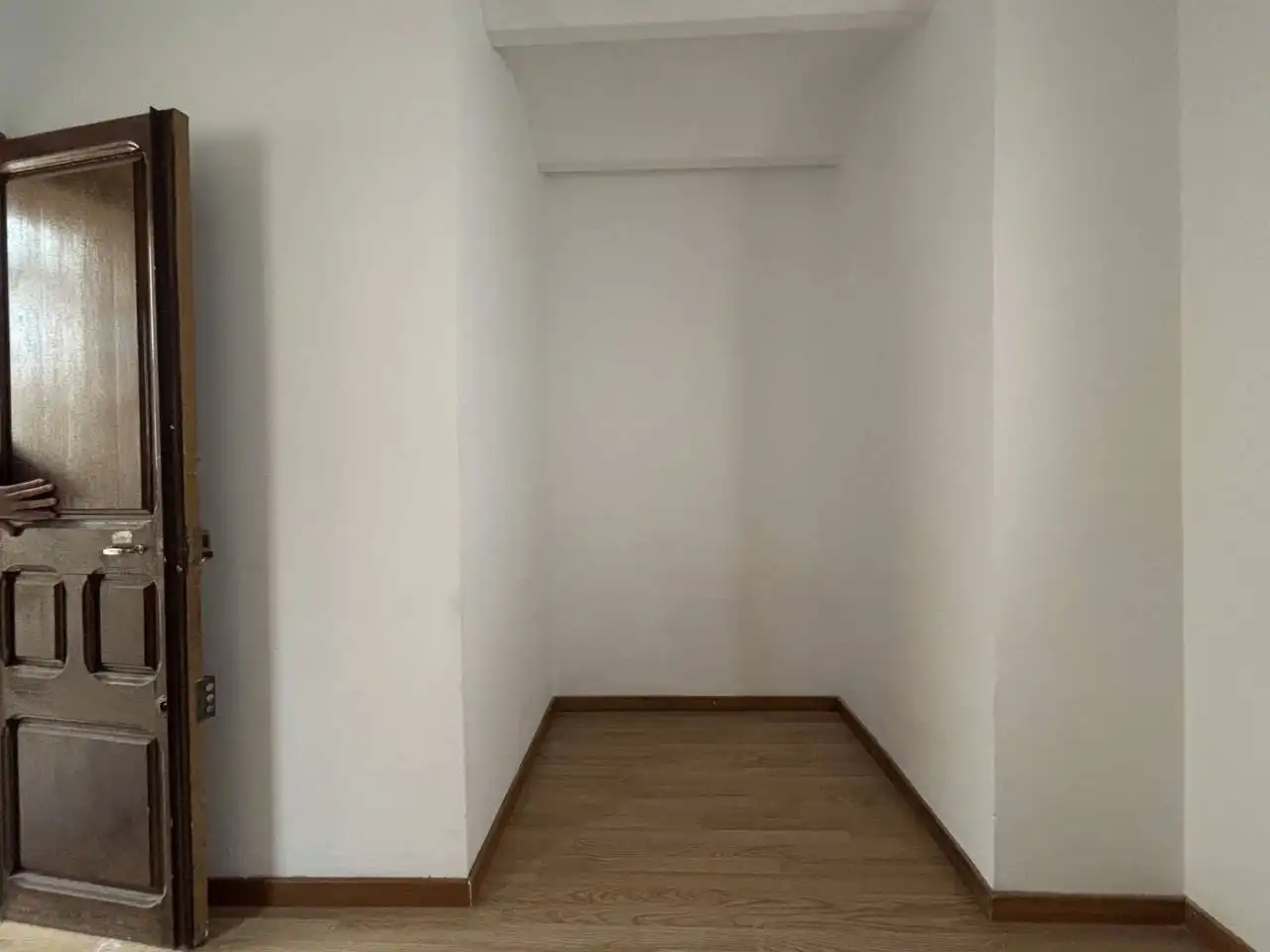 Schlafzimmer von Büro zur Miete in Barcelona mit Alarm