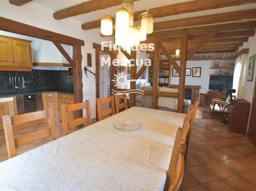 Casa con piscina in vendita a JUAN RAMON JIMENEZ