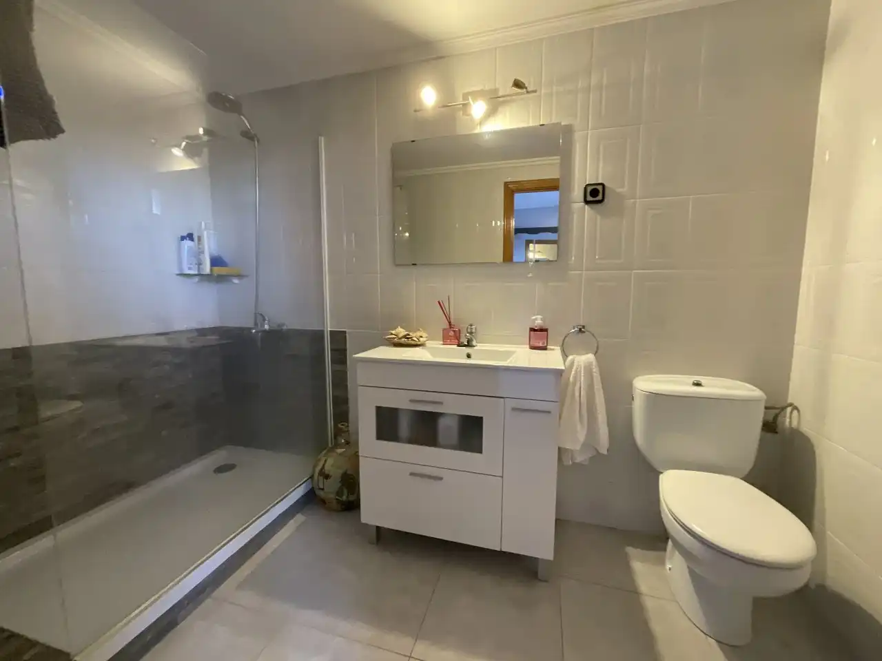 Baño de Casa o chalet en venta en Bañares con Calefacción, Trastero y Amueblado