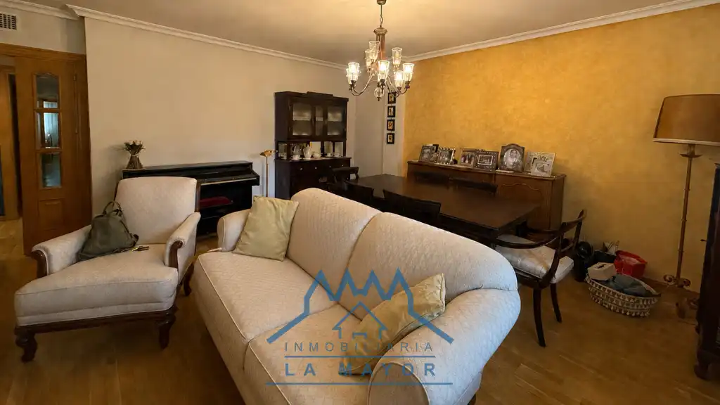 Sala de estar de Piso en venta en Ciudad Real con Aire acondicionado, Calefacción y Trastero