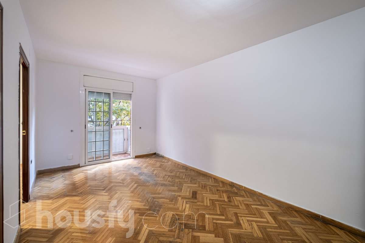 Bedroom of Flat for sale in Viladecans