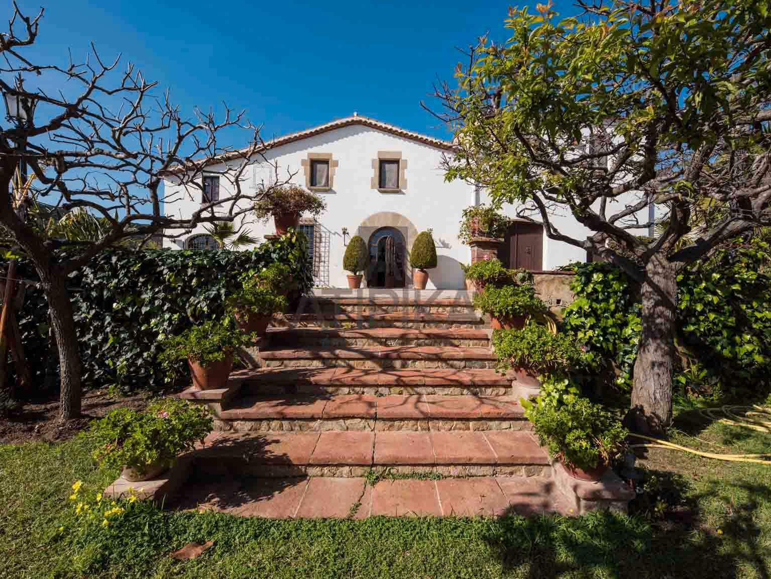 Garden of Country house for sale in Cabrera de Mar  with Heating, Terrace and Storage room