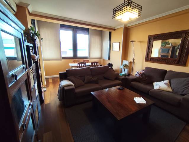 Piso en Alquiler en Paseo VIRGEN DEL PUERTO en Imperial