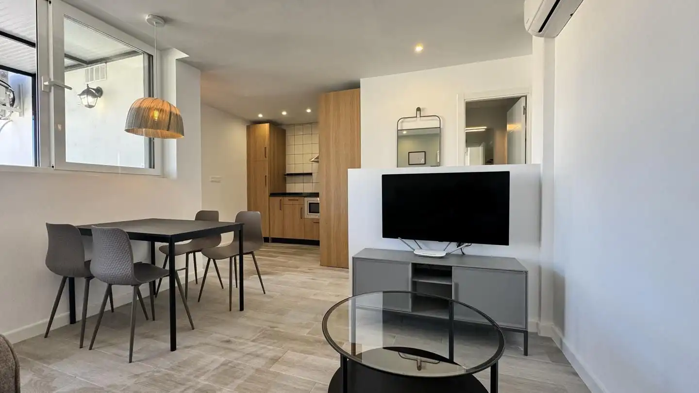 Flat for rent in Calle Calle Segovia, Barrio de Zaidín