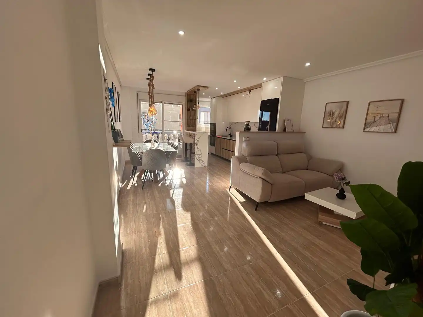 Living room of Flat for sale in Dolores  with Air Conditioner, Terrace and Furnished