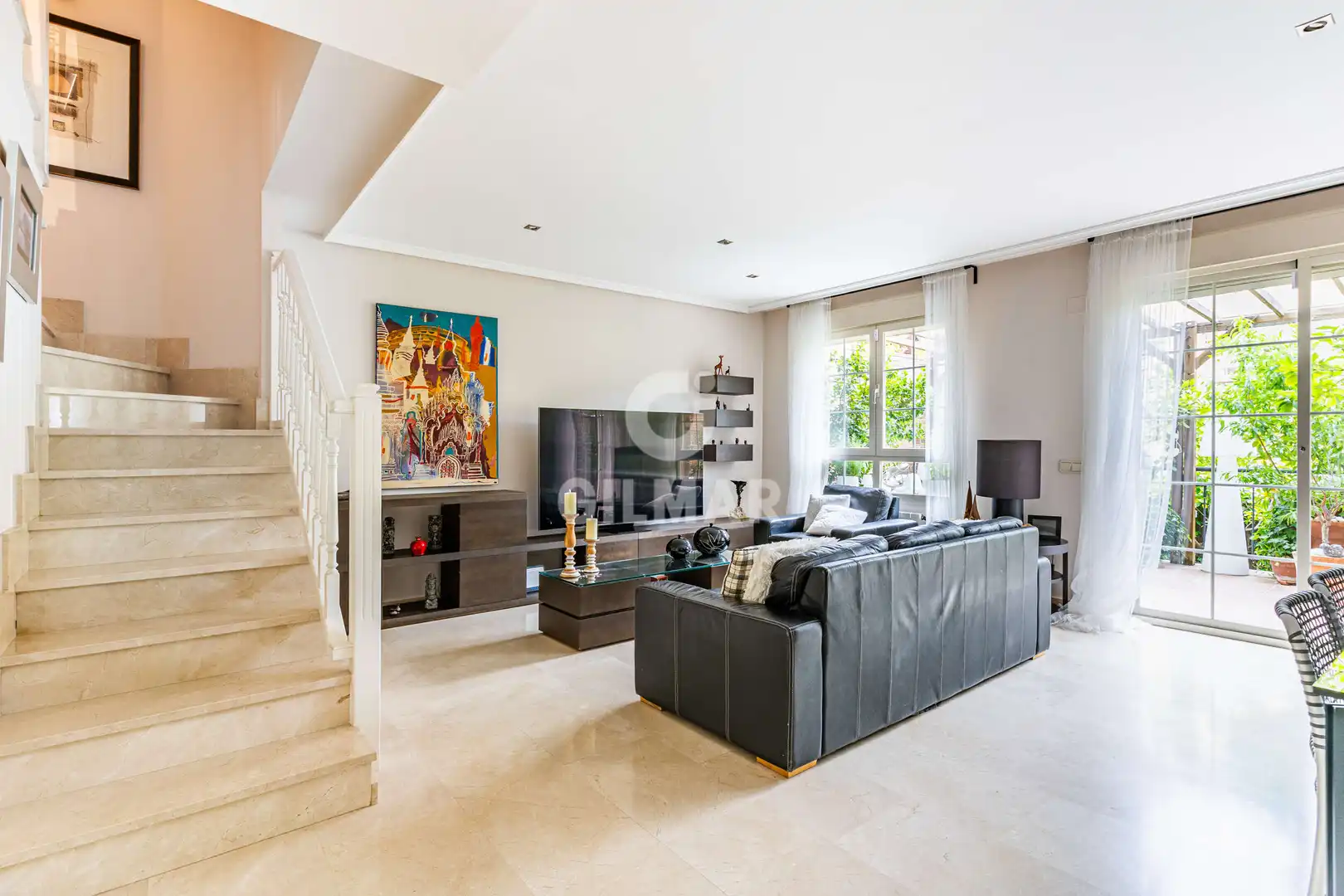 Vista exterior de Casa adosada en venta en Boadilla del Monte con Calefacción, Jardín privado y Piscina
