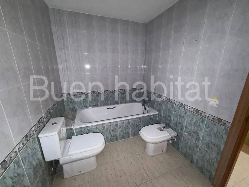 Casa a schiera con piscina in vendita a Calle Bisbe Catala, imagen 46