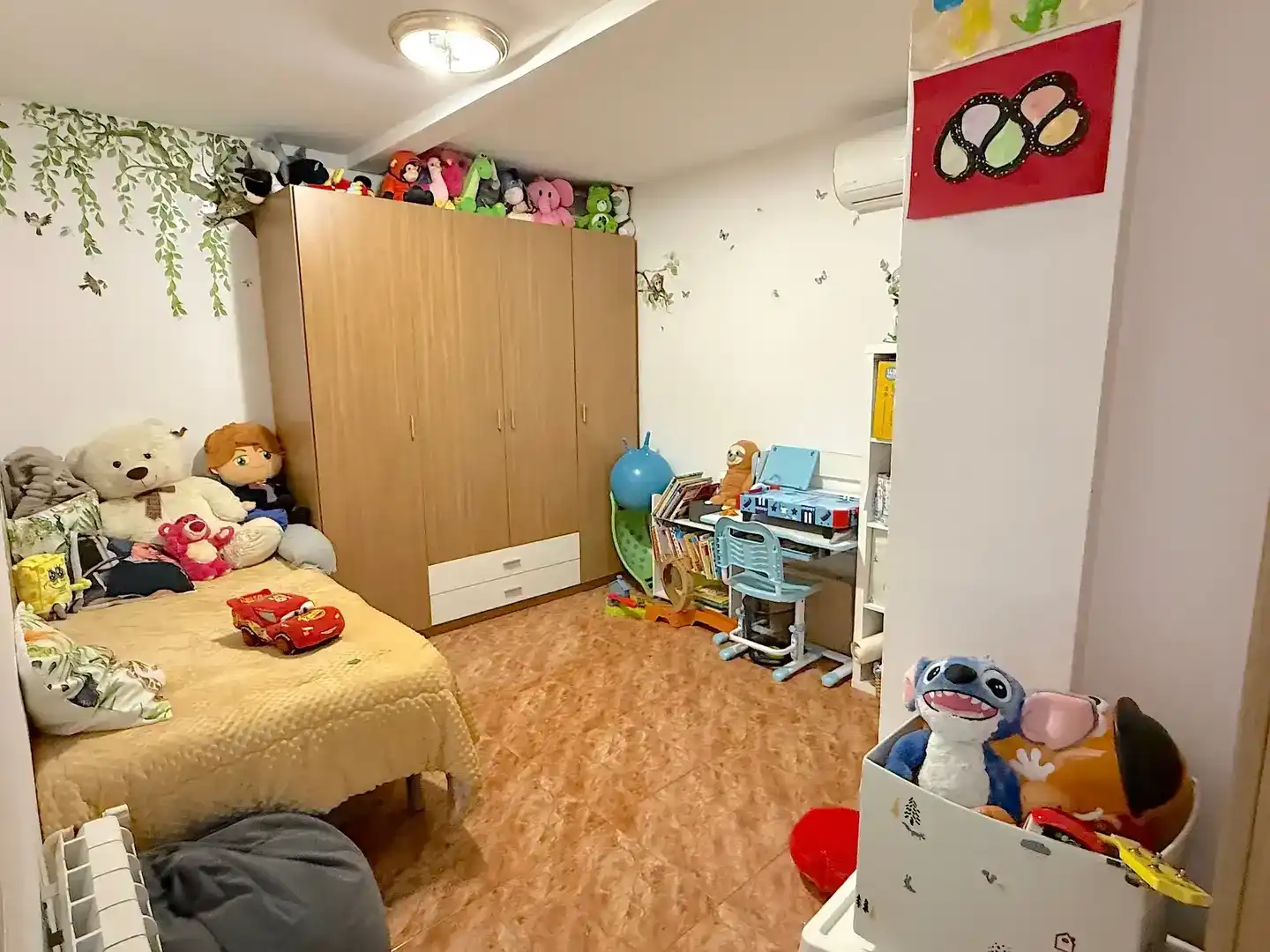 Bedroom of Flat for sale in Rubí  with Air Conditioner and Heating