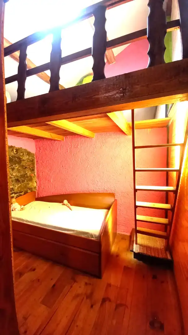 Habitación de Casa o chalet en venta en Sariego con Jardín privado, Terraza y Trastero