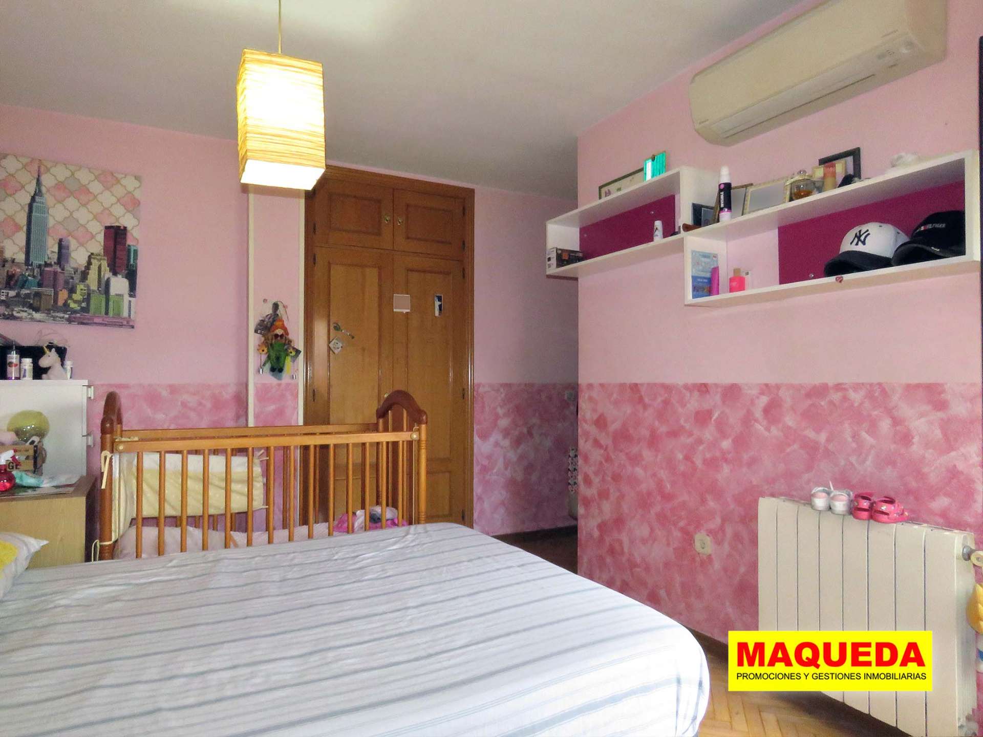 Schlafzimmer von Maisonette zum Verkauf in Alcorcón mit Klimaanlage, Heizung und Parkett