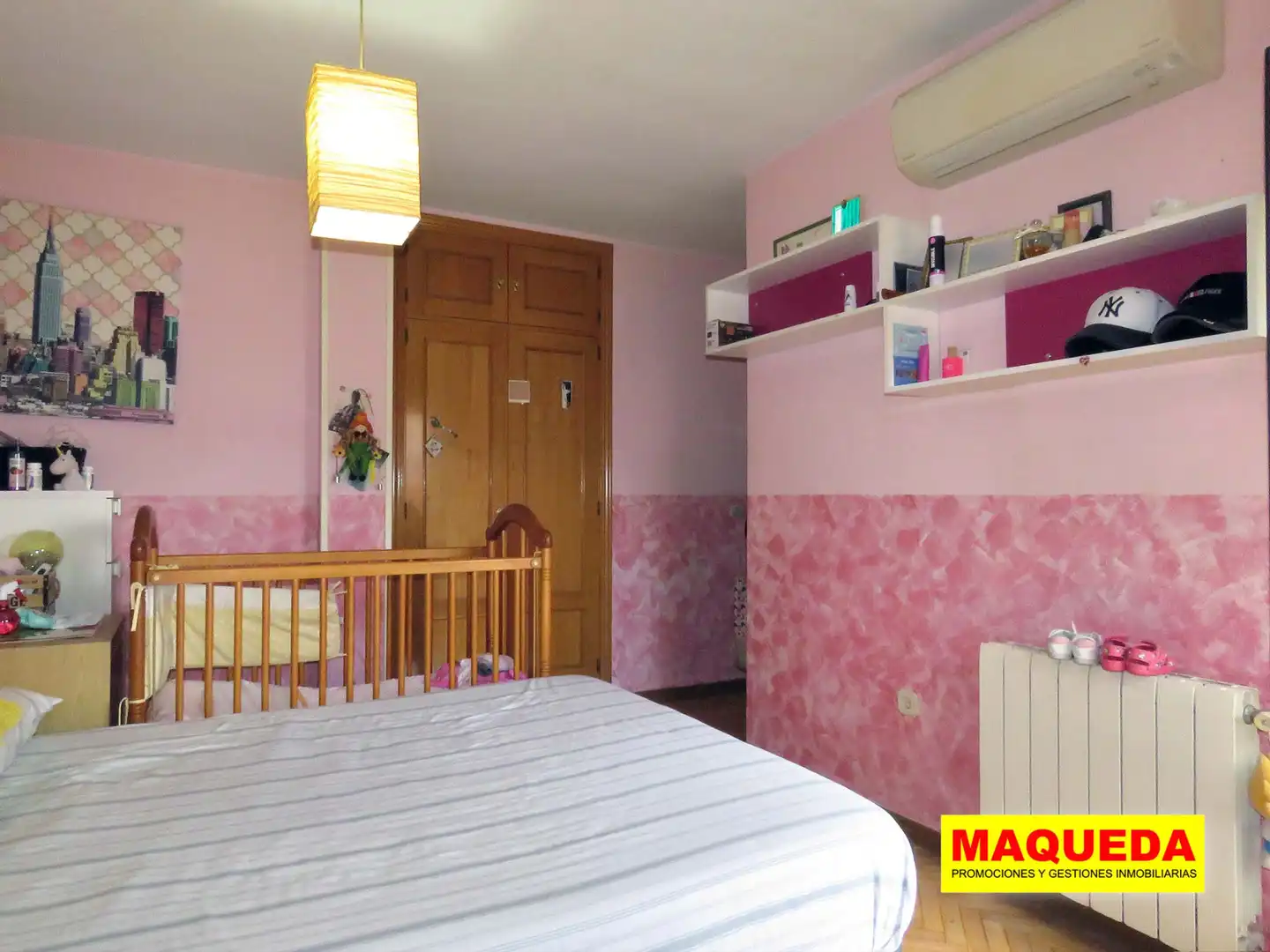 Schlafzimmer von Maisonette zum Verkauf in Alcorcón mit Klimaanlage, Heizung und Parkett