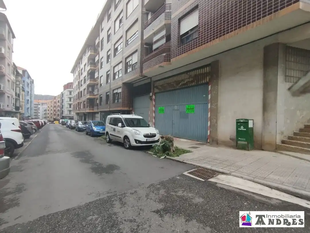 Locale commerciale in vendita a Bermeo, imagen 2