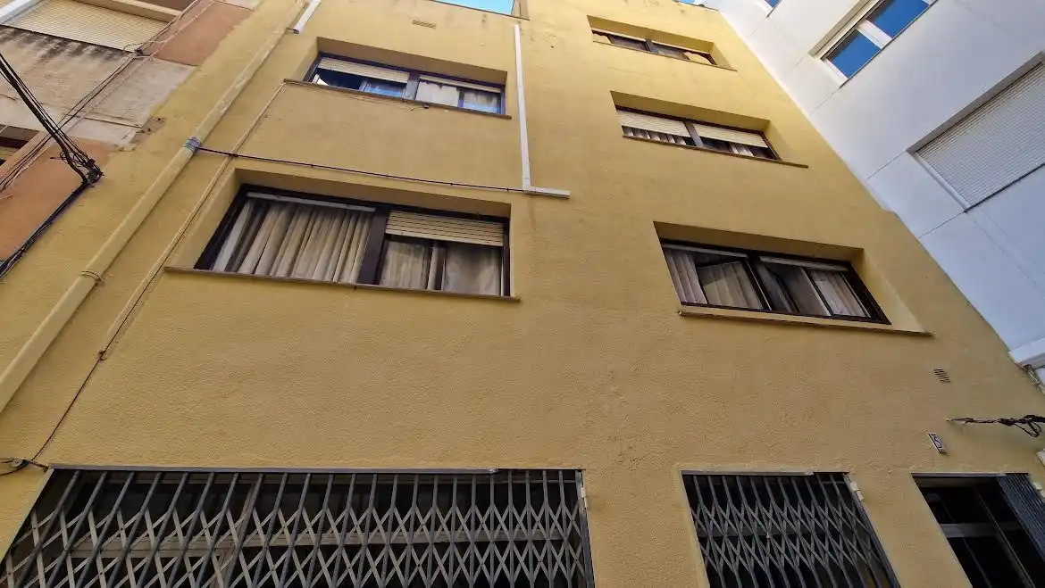 Vista exterior de Casa o xalet en venda en Vinaròs amb Aire condicionat, Terrassa i Traster