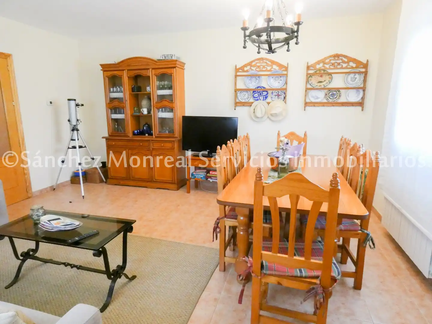 Casa adosada en venta en Avenida de la Cruz Roja, Alcázar de San Juan