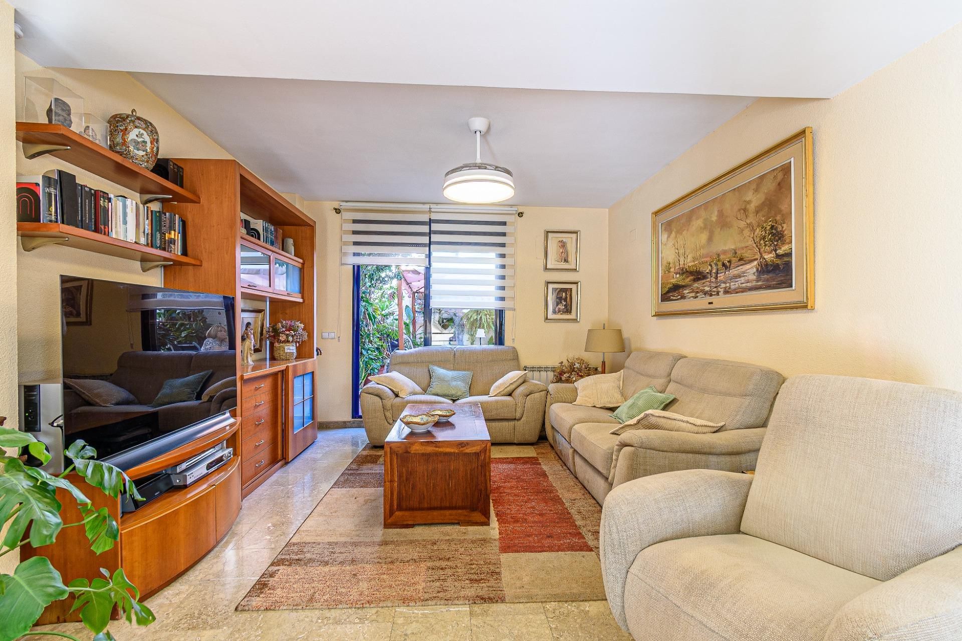 Living room of Single-family semi-detached for sale in Castellón de la Plana / Castelló de la Plana  with Air Conditioner, Heating and Terrace