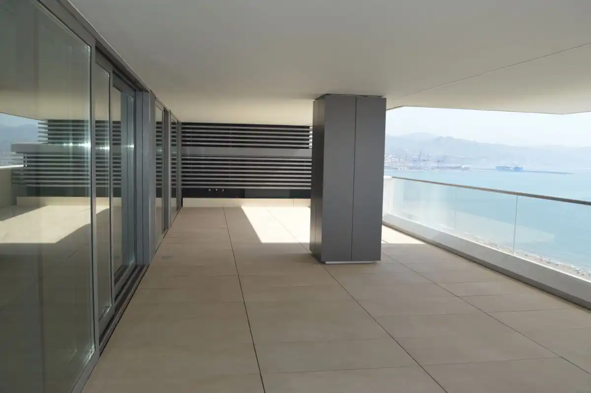 Terrassa de Pis de lloguer en Málaga amb Aire condicionat, Calefacció i Terrassa