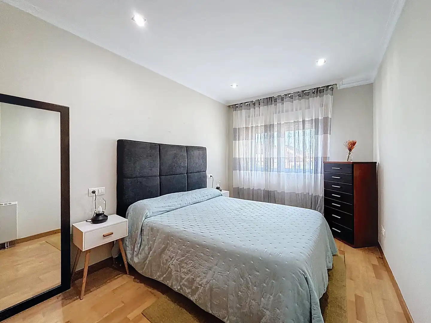 Habitación de Dúplex en venta en Ribadumia con Calefacción
