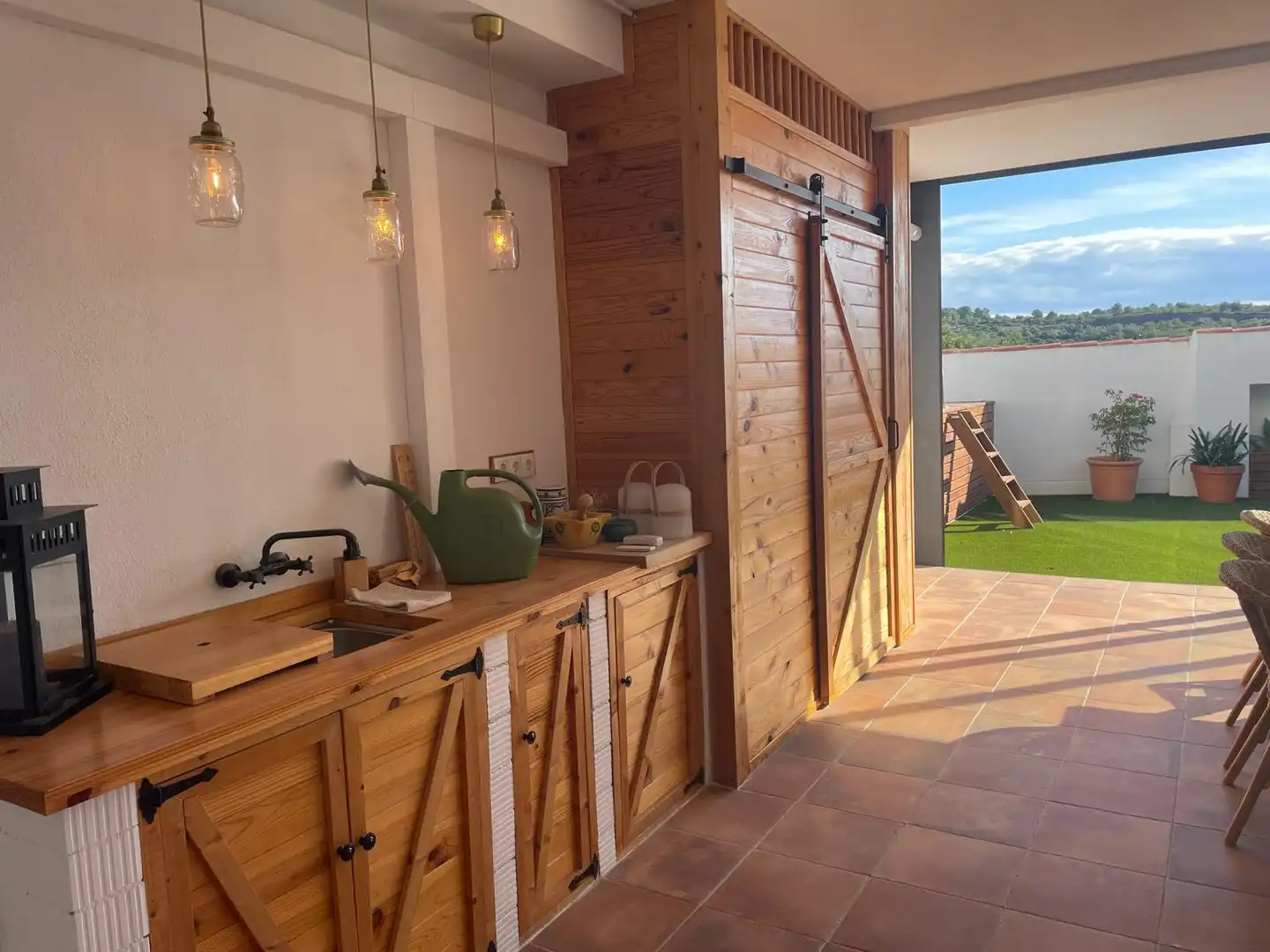 Cuina de Casa adosada en venda en La Nou de Gaià amb Jardí privat, Terrassa i Piscina