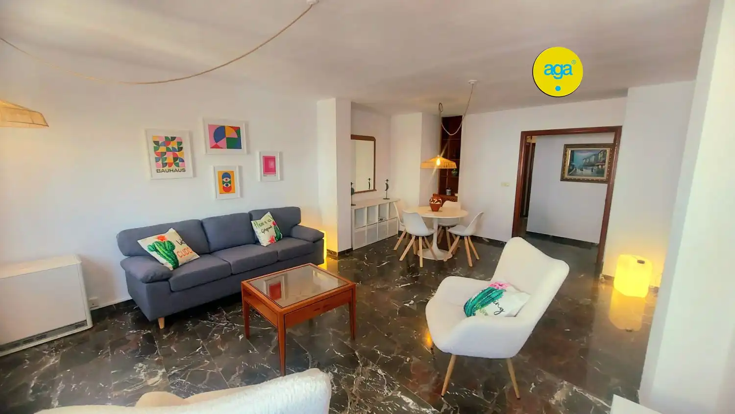 Sala d'estar de Pis de lloguer en Jaén amb Aire condicionat, Calefacció i Terrassa