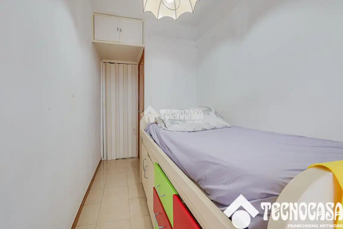 Piso con terraza en venta en Nou Barris, imagen 23