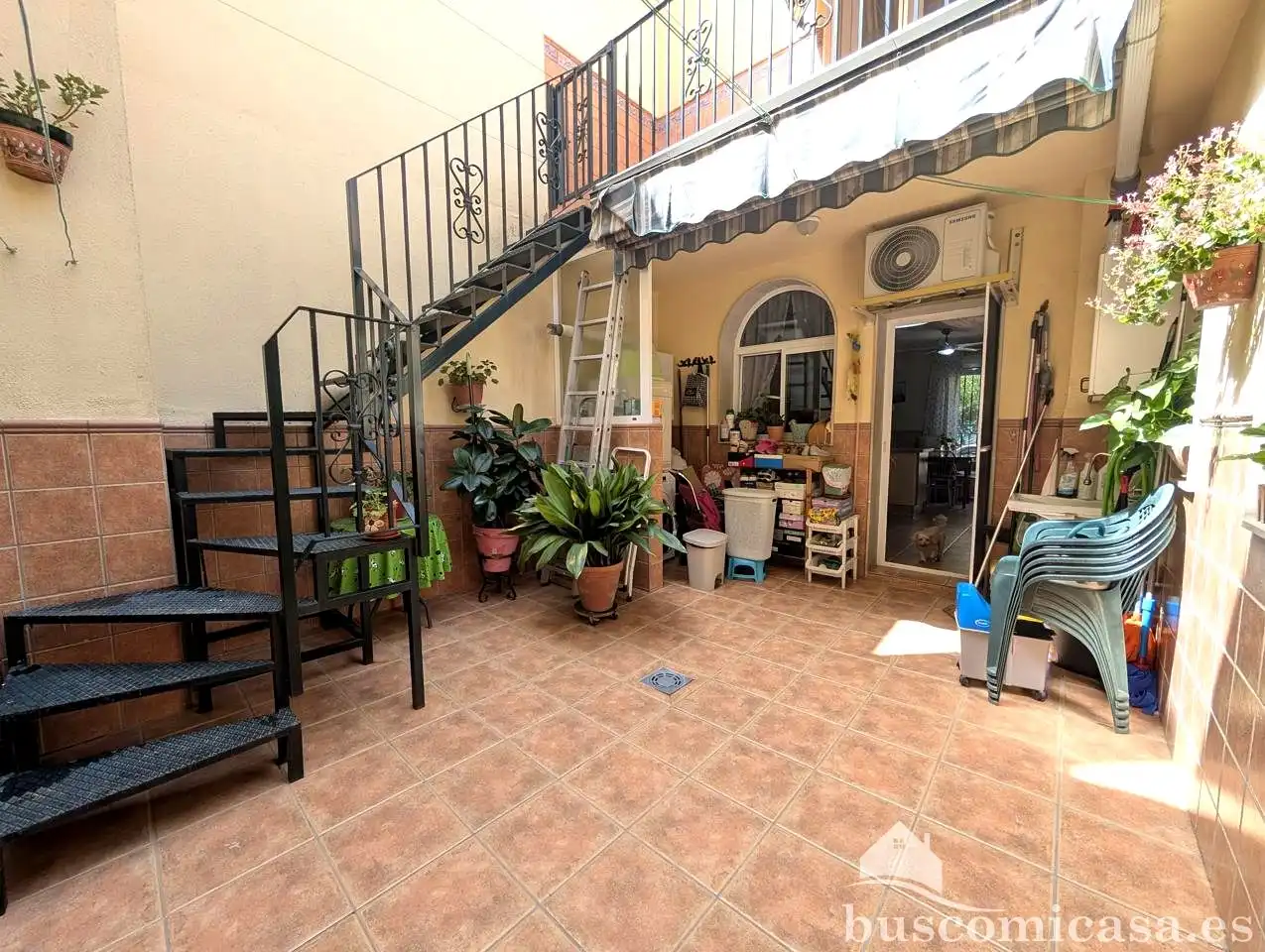 Casa o xalet en venda en Linares amb Aire condicionat, Calefacció i Jardí privat
