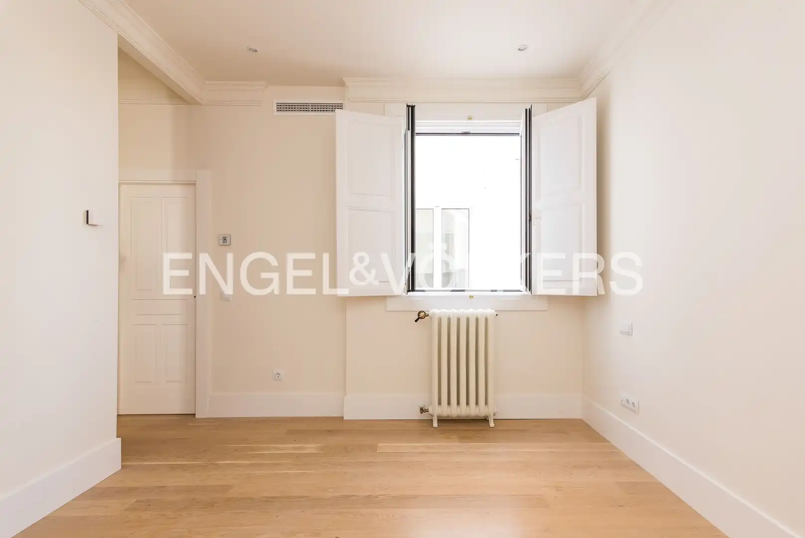 Flat with terrace to rent in Paseo del Prado, imagen 39