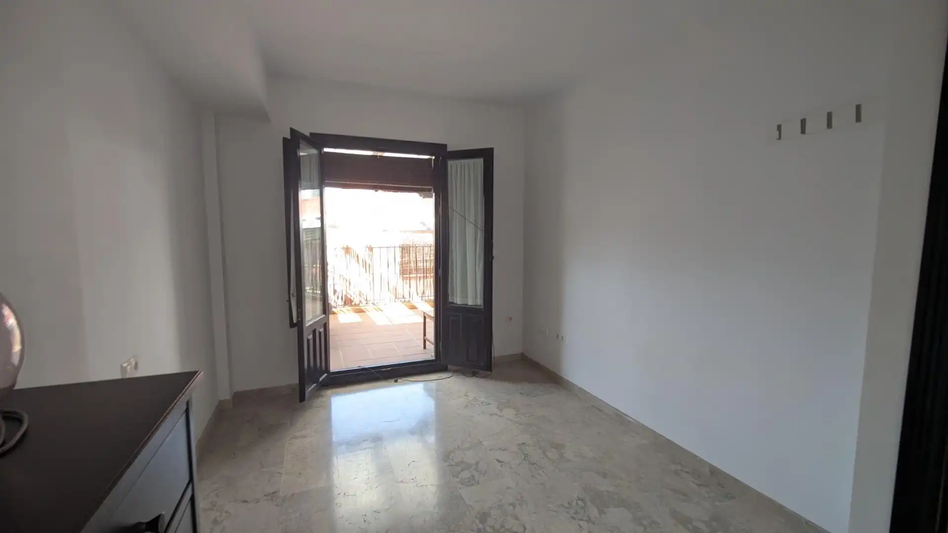 Habitación de Piso en venta en La Zubia con Aire acondicionado, Calefacción y Terraza
