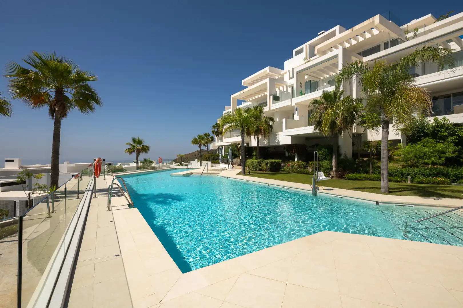 Àtic amb piscina en venda a Marbella Centro, imagen 4
