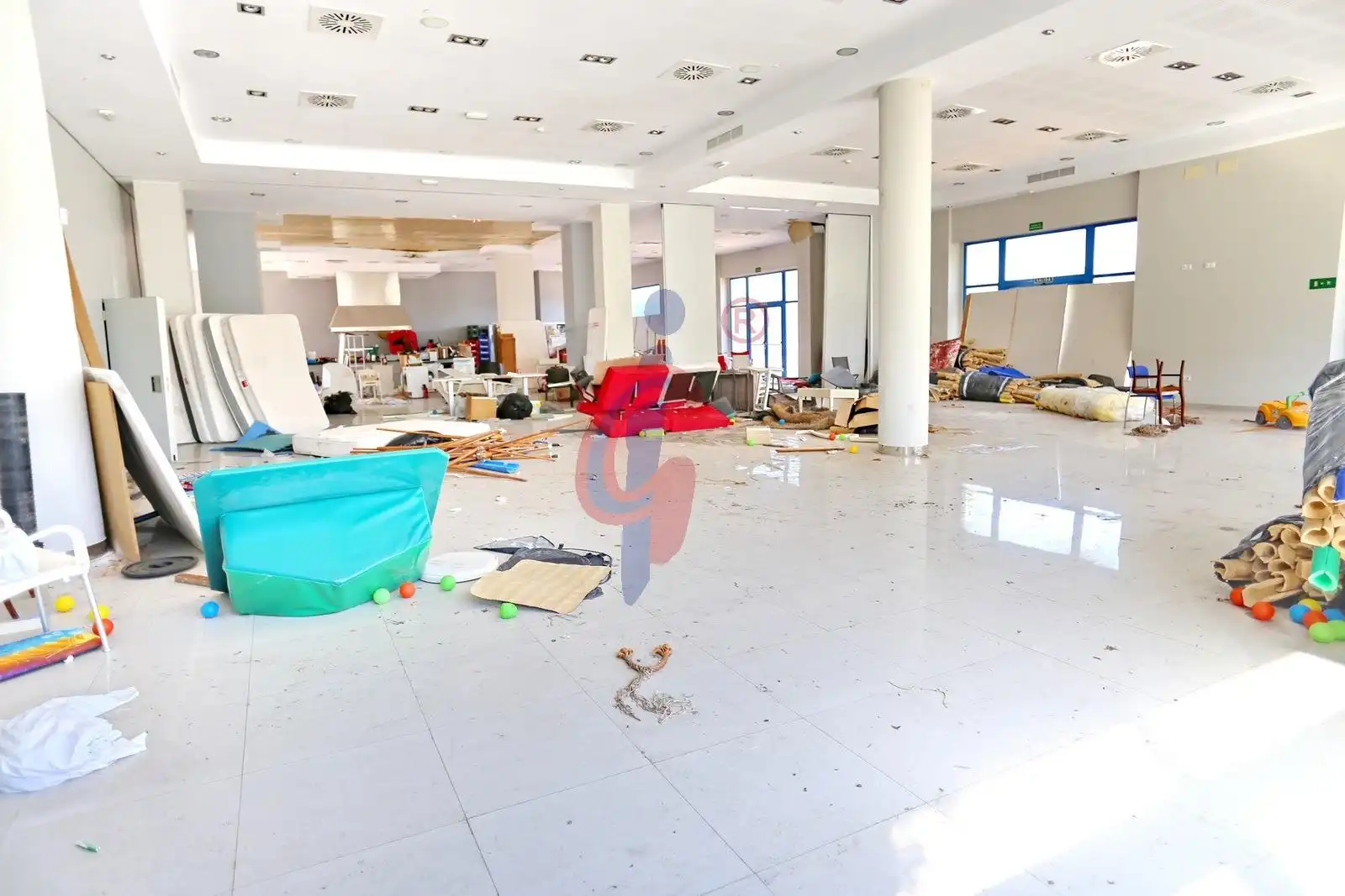 Local comercial en venta en Avenida Avenida del Puerto 1, imagen 7