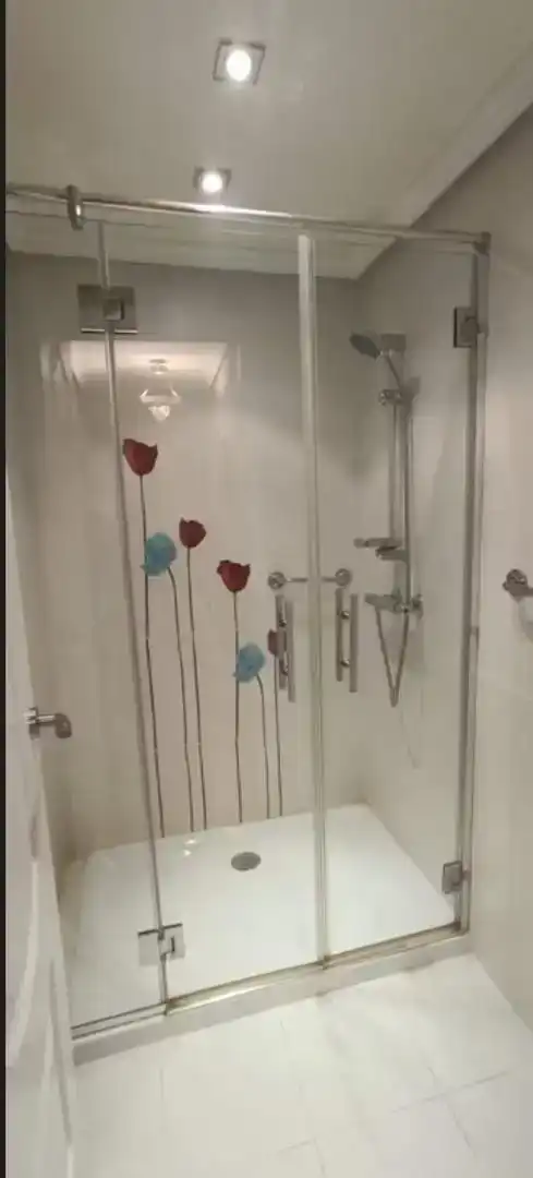 Badezimmer von Wohnung zum Verkauf in Zamora Capital  mit Klimaanlage und Balkon