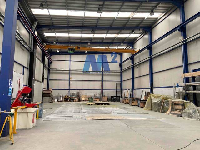 Nave industrial en Venta en Los Frailes en Daganzo de Arriba