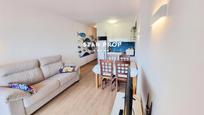 Living room of Flat for sale in Llançà  with Oven, Washing machine and Microwave