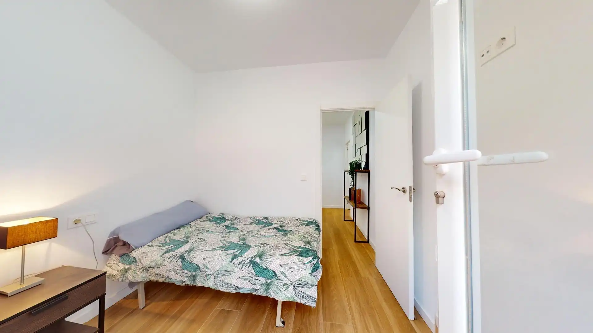 Dormitori de Planta baixa en venda en Elche / Elx amb Terrassa i Moblat