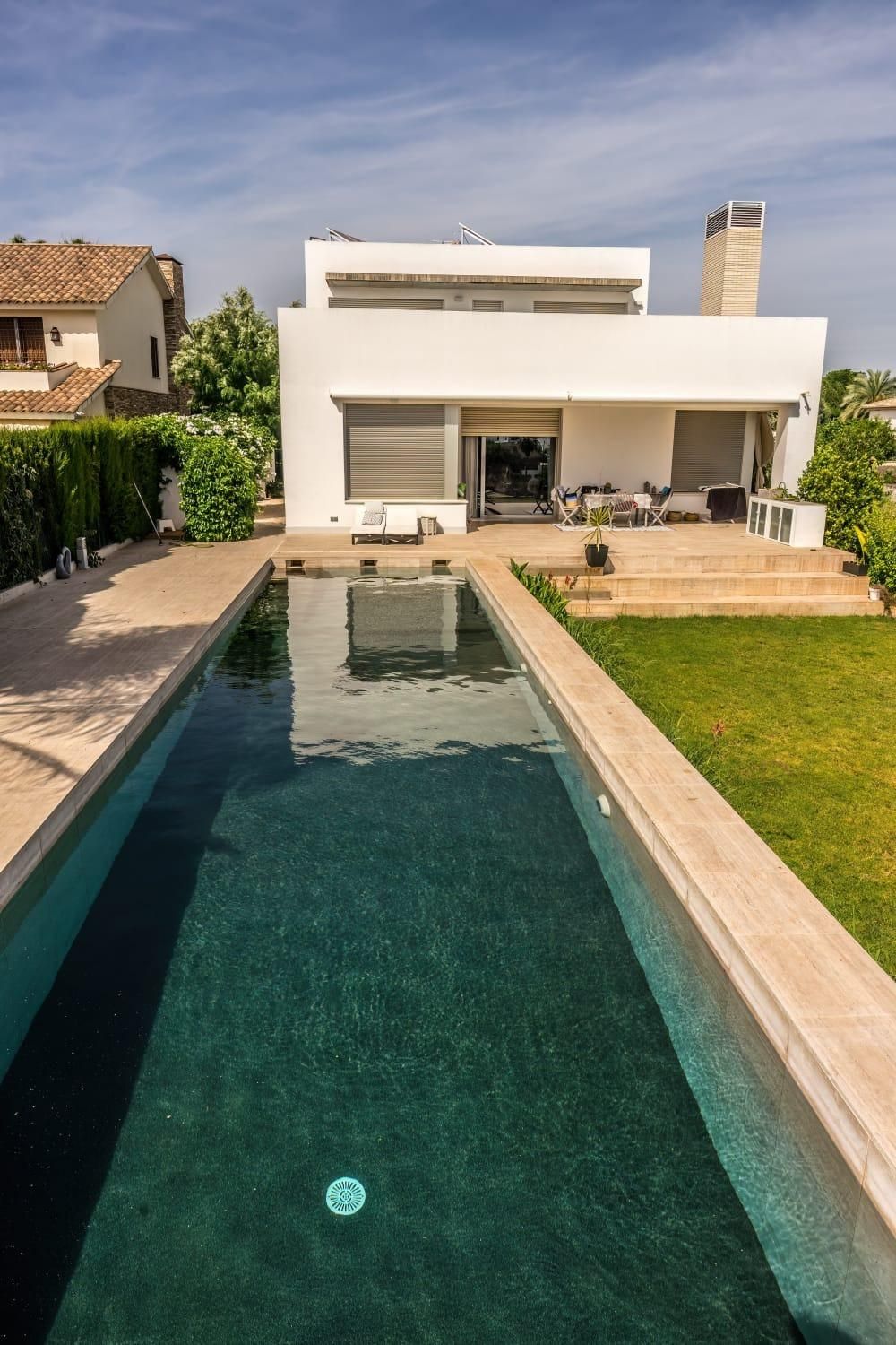 Swimming pool of House or chalet for sale in  Córdoba Capital  with Air Conditioner, Private garden and Terrace