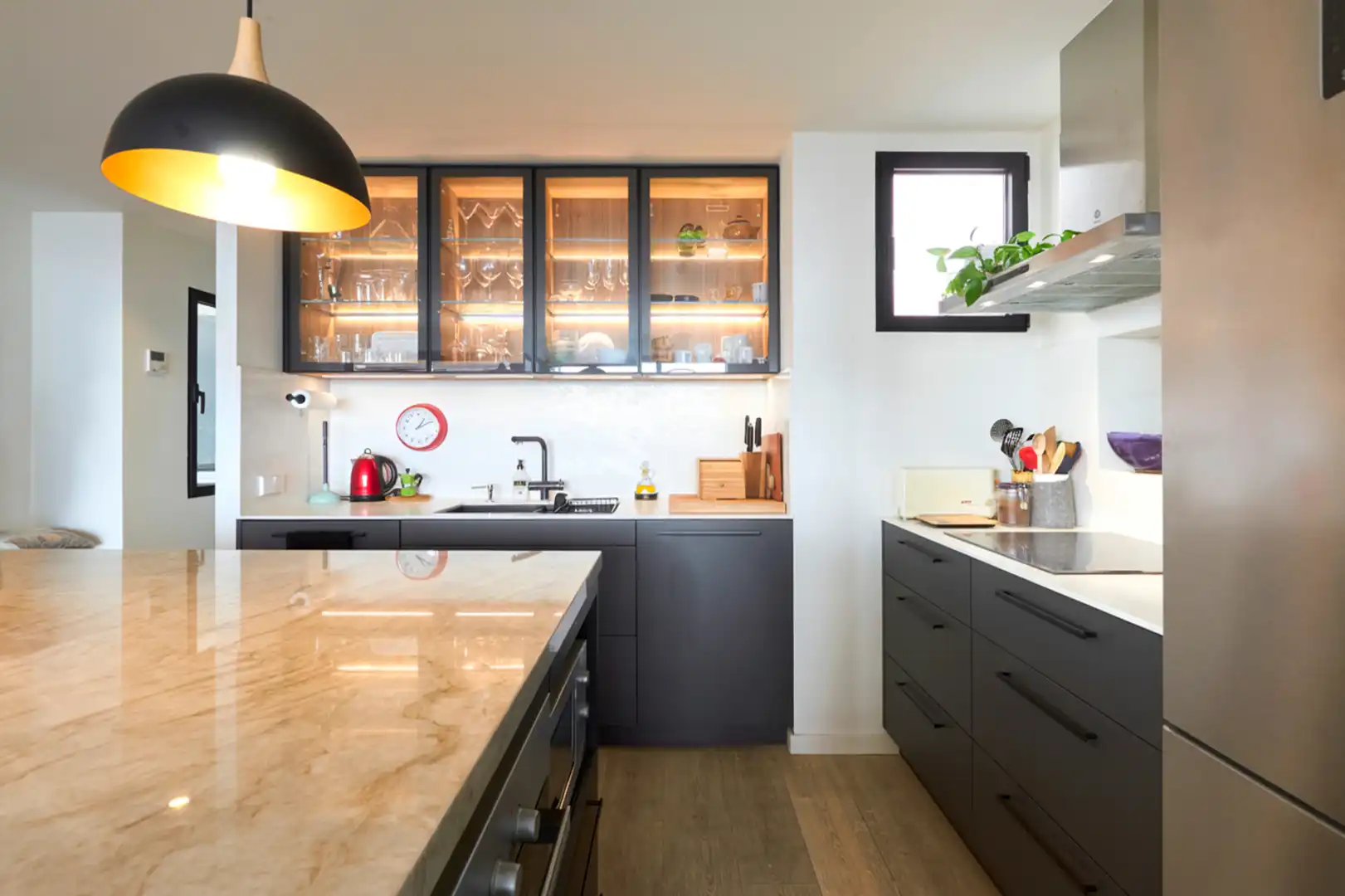 Küche von Wohnung zum Verkauf in Barcelona mit Klimaanlage, Heizung und Parkett