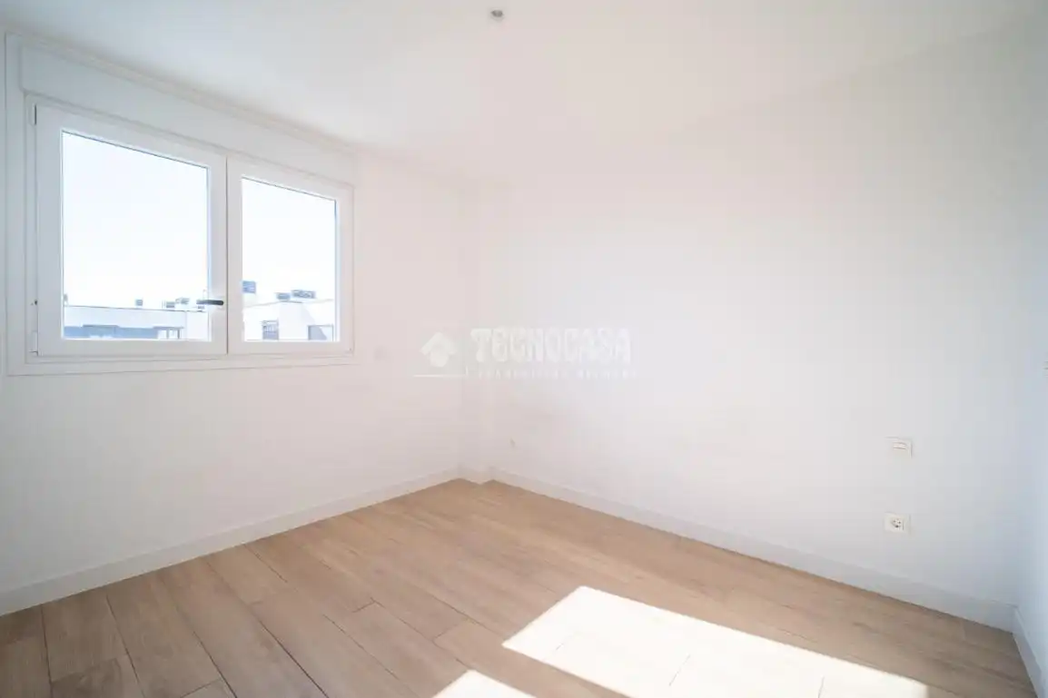 Habitación de Piso de alquiler en Rivas-Vaciamadrid con Calefacción, Alarma y Domótica