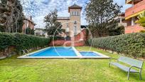 Piscina de Àtic en venda en Sant Cugat del Vallès amb Calefacció, Jardí privat i Terrassa