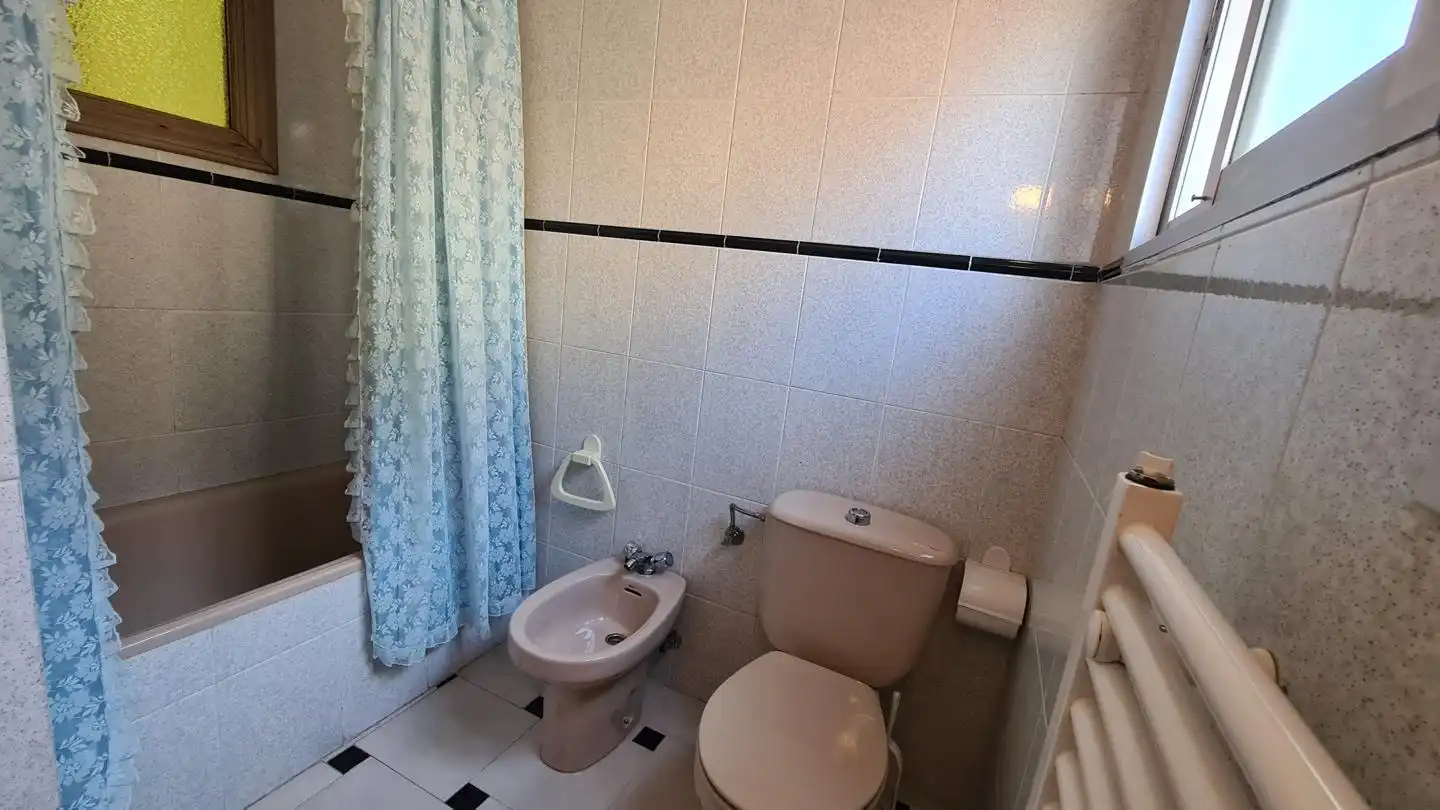 Baño de Dúplex en venta en La Adrada , Ávila