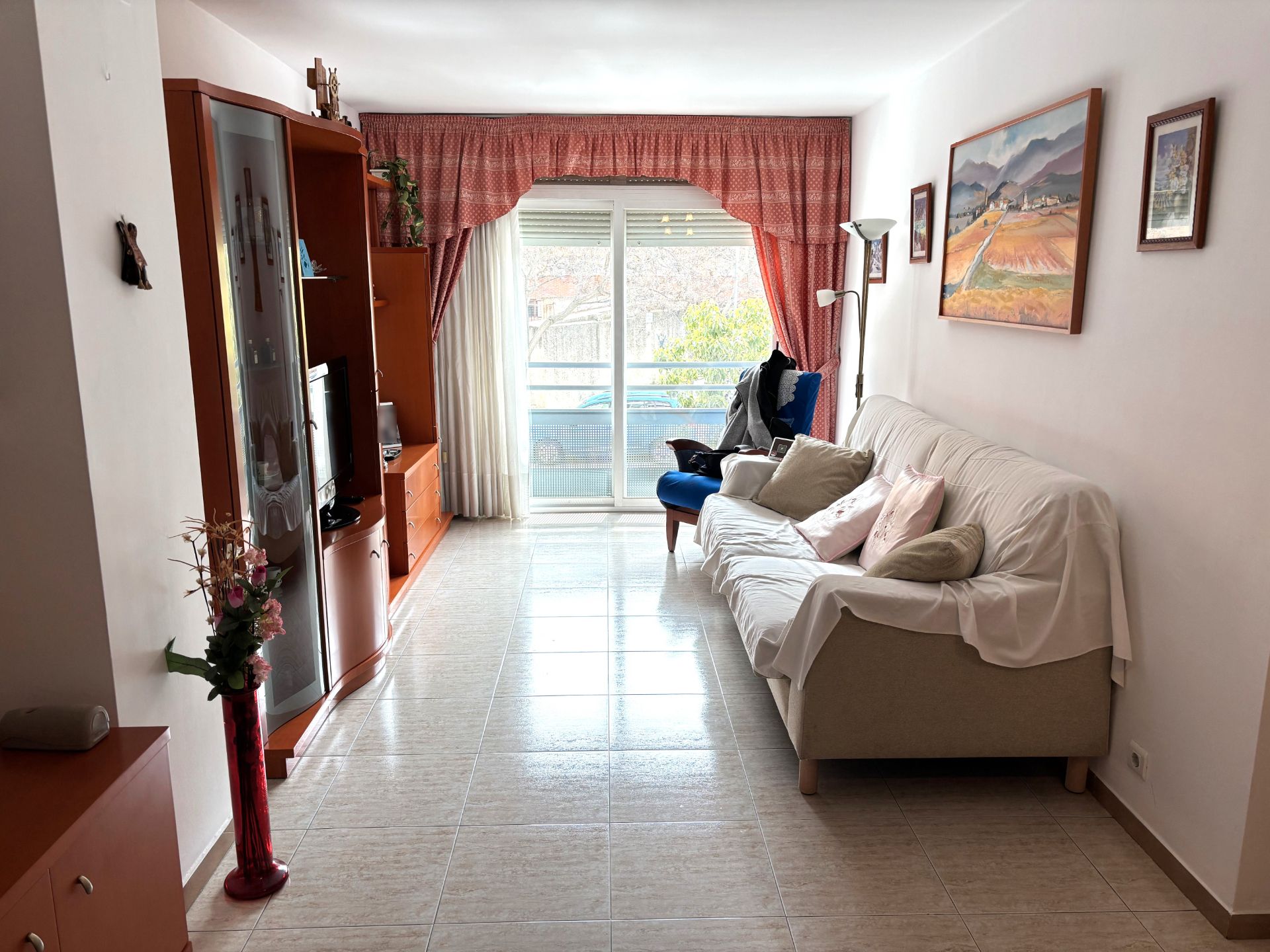 Living room of Flat for sale in Vilafranca del Penedès  with Air Conditioner, Storage room and Furnished