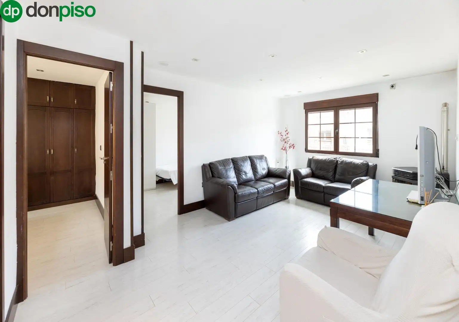 Living room of Flat for sale in Granada  with Air Conditioner