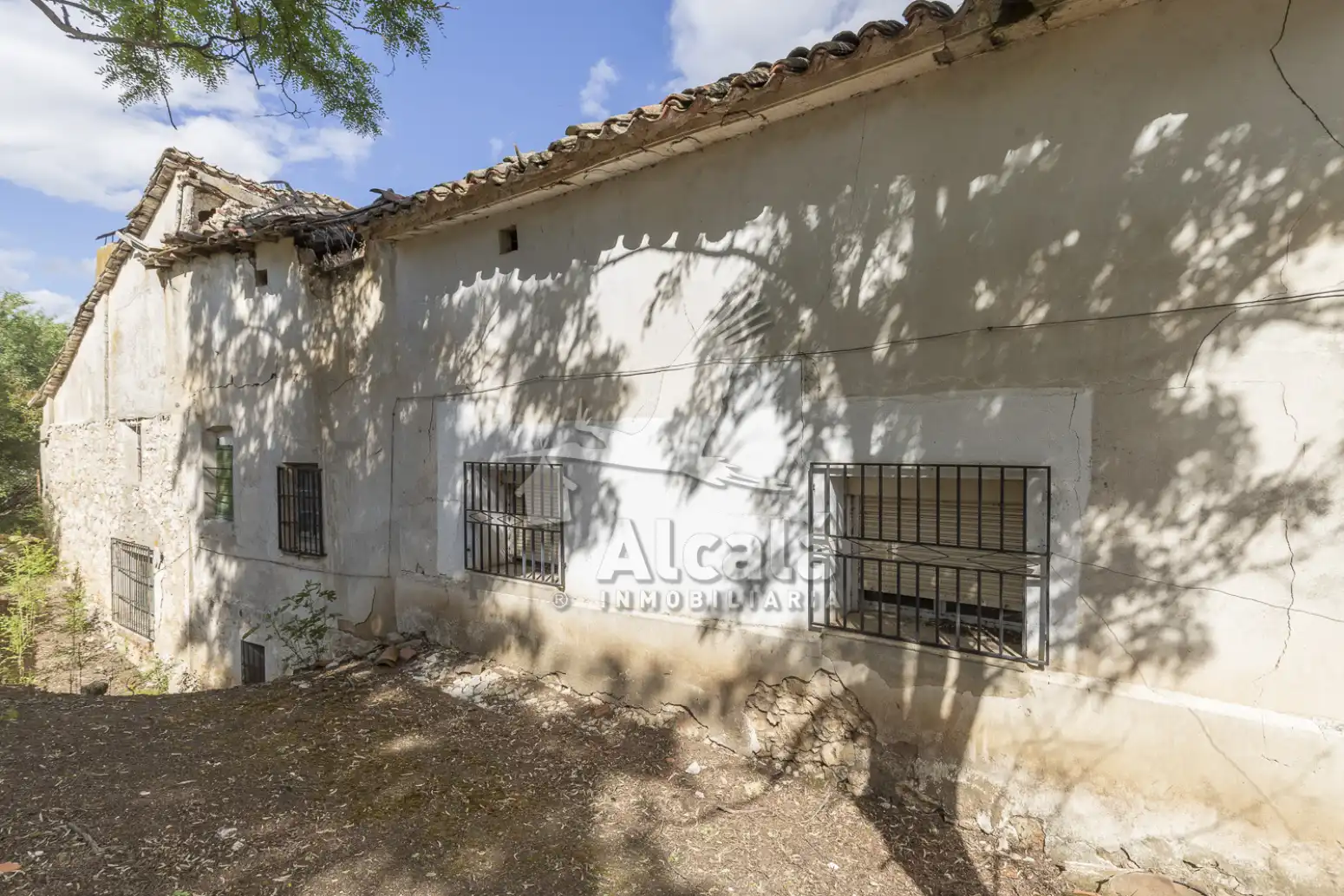 Exterior view of Residential for sale in Santorcaz