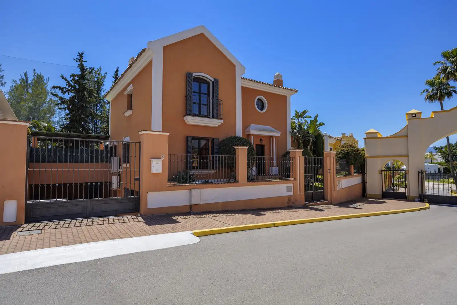 Chalet con piscina en venta en San Pedro de Alcántara, imagen 32