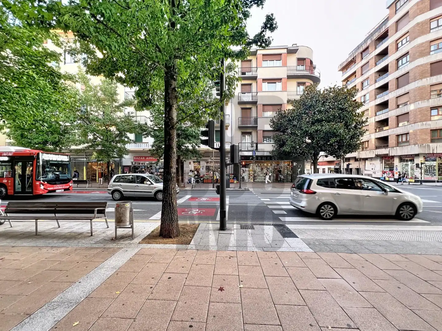 Appartement compact avec terrasse à vendre à Paseo DE COLON, imagen 2
