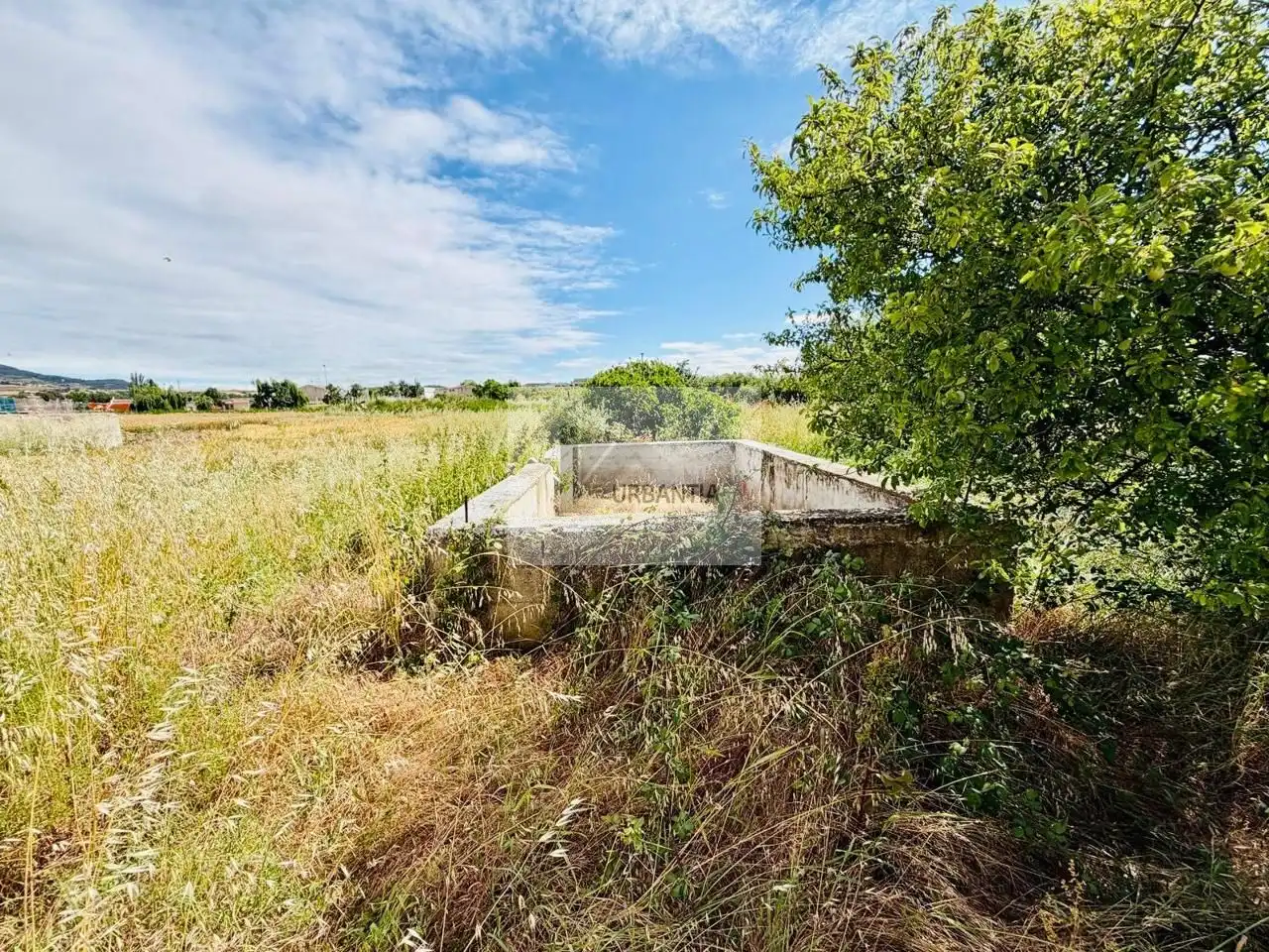 Terreno en venta en Allo