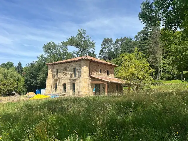 Vista exterior de Casa o chalet en venta en Ribamontán al Monte con Aire acondicionado, Calefacción y Jardín privado