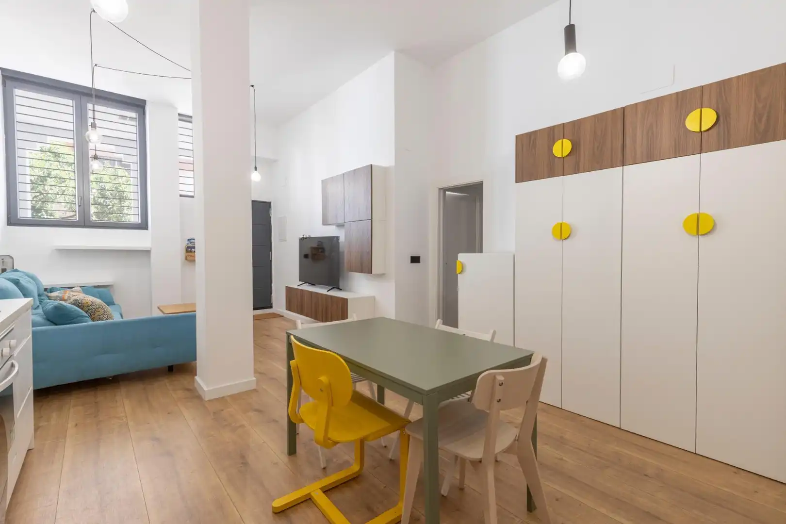 Wohnzimmer von Erdgeschoss zum Verkauf in Granada mit Klimaanlage, Heizung und Möbliert