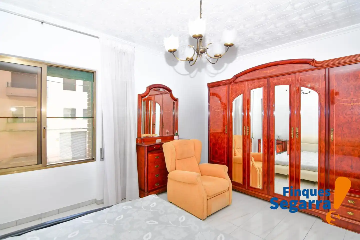 Habitación de Casa o chalet en venta en L'Arboç con Terraza, Trastero y Amueblado