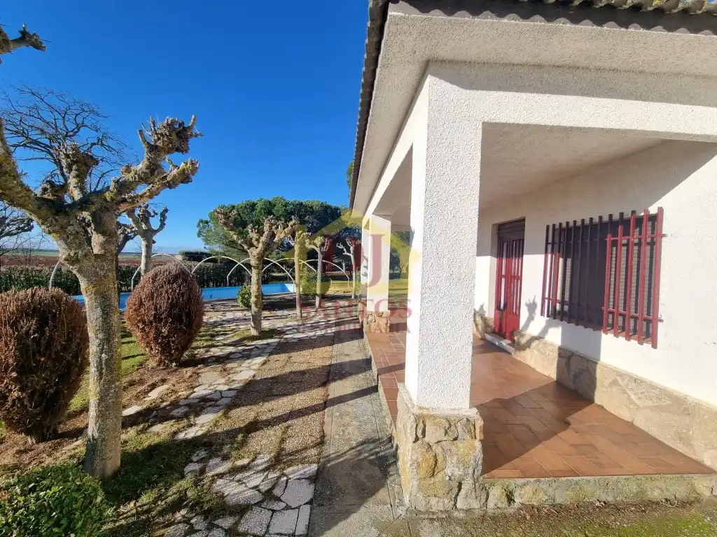 Jardín de Residencial en venta en Parada de Arriba
