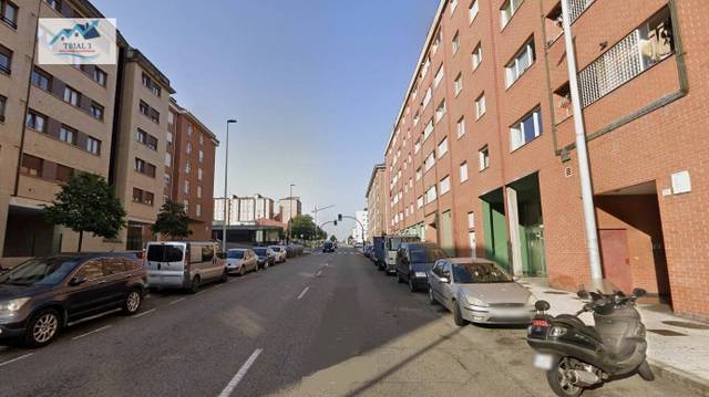 Piso en Venta en Calle SIERRA DEL SUEVE en Perchera